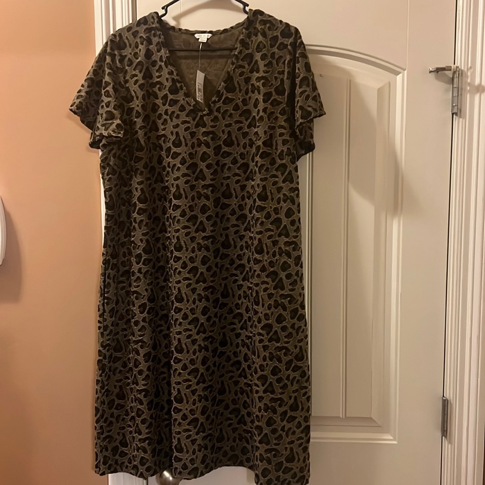 Leopard plus dress